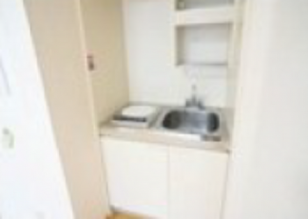 練馬区石神井町、中古マンションのキッチン画像です