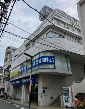 練馬区石神井町、中古マンションの外観画像です
