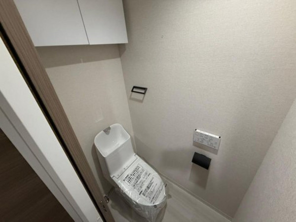 練馬区中村北、中古マンションのトイレ画像です