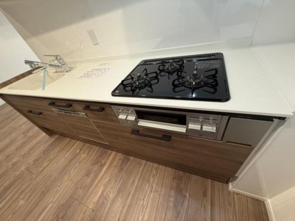 練馬区中村北、中古マンションのキッチン画像です