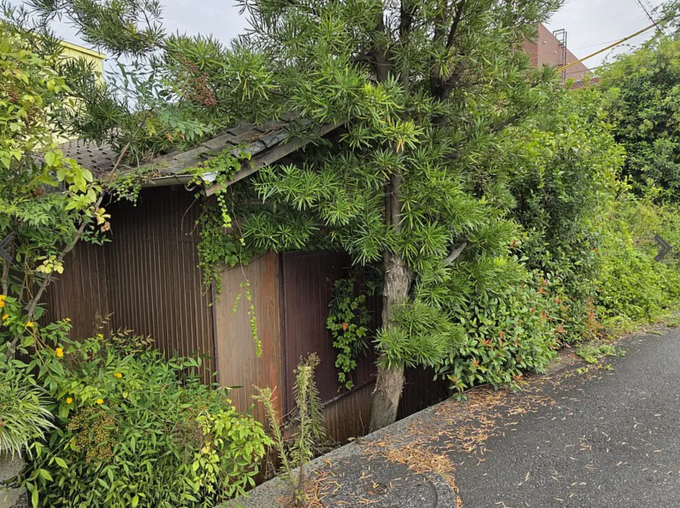 北九州市門司区吉志、土地の前面道路を含む現地写真画像です