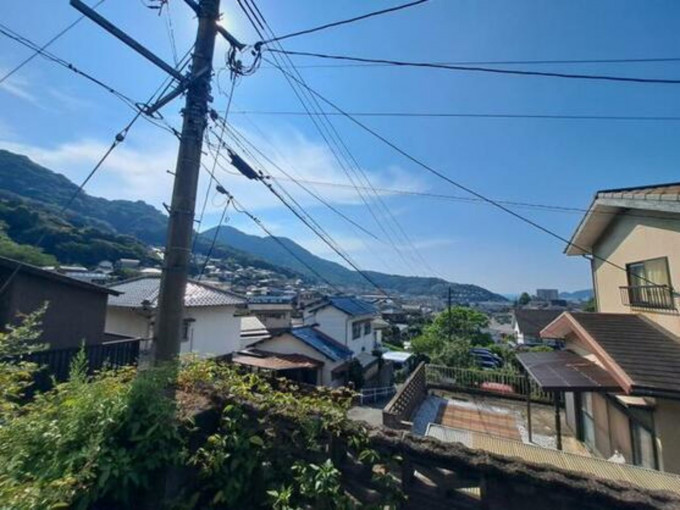 北九州市門司区上藤松、土地の前面道路を含む現地写真画像です