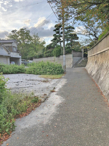 北九州市門司区恒見町、土地の前面道路を含む現地写真画像です