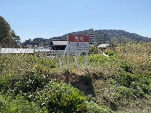 北九州市門司区吉志、土地の前面道路を含む現地写真画像です