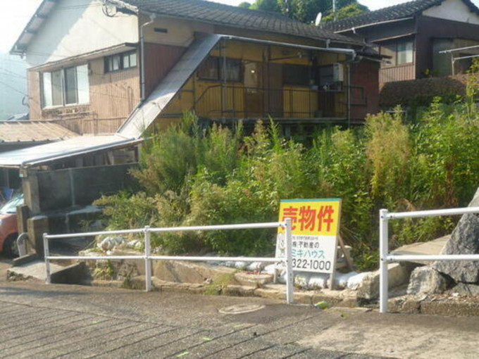 北九州市門司区清見、土地の前面道路を含む現地写真画像です
