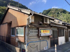 北九州市門司区新開、土地の前面道路を含む現地写真画像です