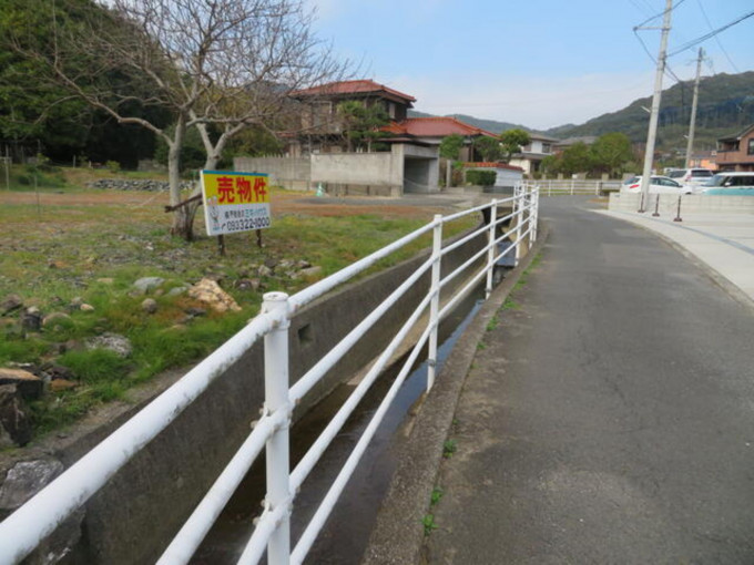 北九州市門司区白野江、土地の前面道路を含む現地写真画像です