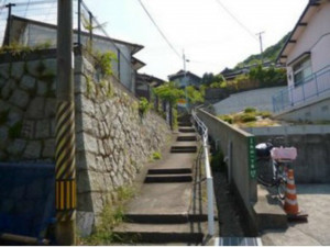 北九州市門司区丸山、土地の前面道路を含む現地写真画像です