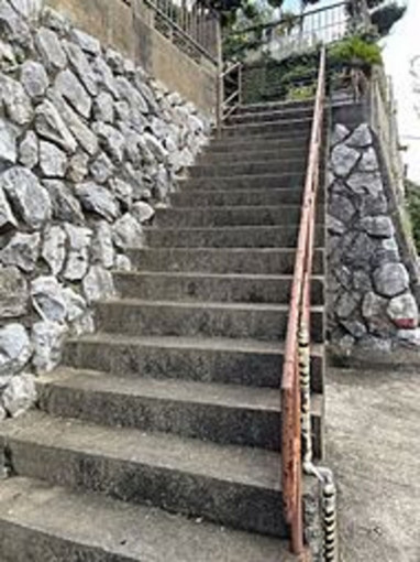 北九州市門司区城山町、土地の前面道路を含む現地写真画像です