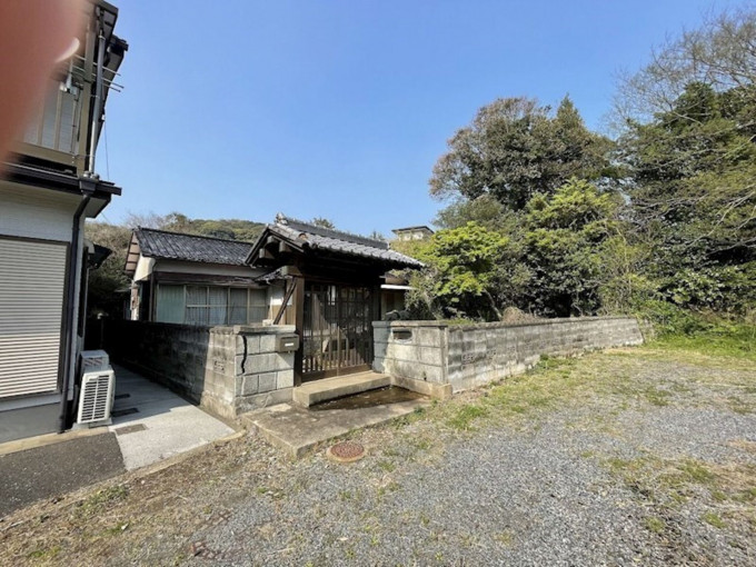 北九州市門司区白野江、土地の前面道路を含む現地写真画像です