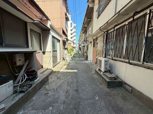 北九州市門司区浜町、土地の前面道路を含む現地写真画像です