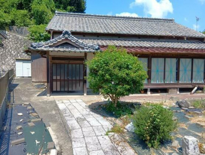 北九州市門司区清見、土地の前面道路を含む現地写真画像です