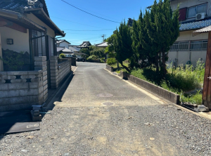 北九州市門司区大字今津、土地の前面道路を含む現地写真画像です