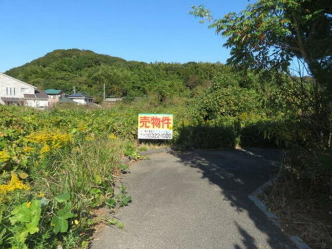 北九州市門司区白野江、土地の前面道路を含む現地写真画像です