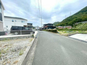 北九州市門司区吉志、土地の前面道路を含む現地写真画像です