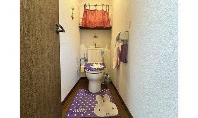 北九州市門司区白野江、中古一戸建てのトイレ画像です