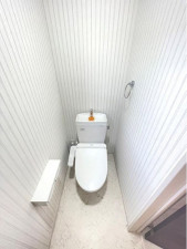北九州市門司区吉志、中古一戸建てのトイレ画像です