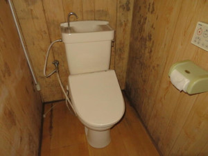 北九州市門司区清滝、中古一戸建てのトイレ画像です