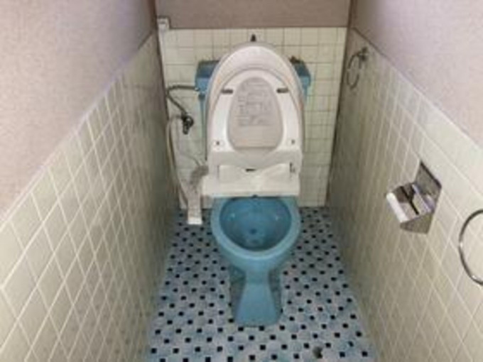 北九州市門司区田野浦、中古一戸建てのトイレ画像です