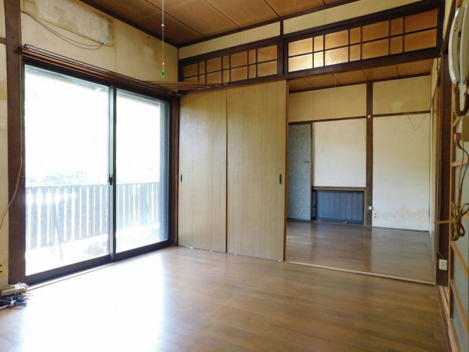 北九州市門司区大里桜ケ丘、中古一戸建ての内装画像です