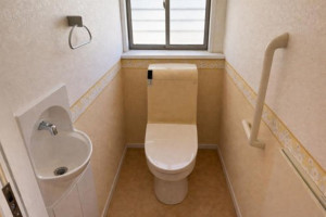 北九州市門司区吉志新町、中古一戸建てのトイレ画像です