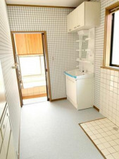 北九州市門司区奥田、中古一戸建ての洗面画像です