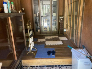 北九州市門司区鳴竹、中古一戸建ての玄関画像です