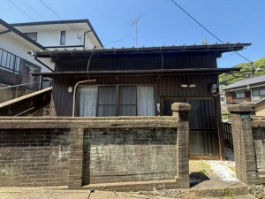 北九州市門司区谷町、中古一戸建ての外観画像です
