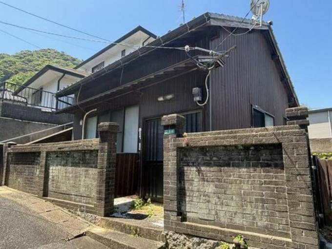 北九州市門司区谷町、中古一戸建ての外観画像です