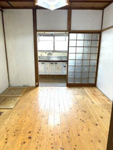 北九州市門司区藤松、中古一戸建ての内装画像です