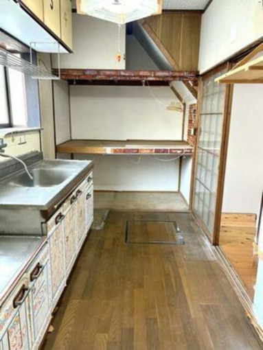 北九州市門司区藤松、中古一戸建ての内装画像です