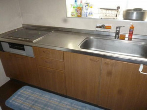 北九州市門司区高砂町、中古一戸建てのキッチン画像です