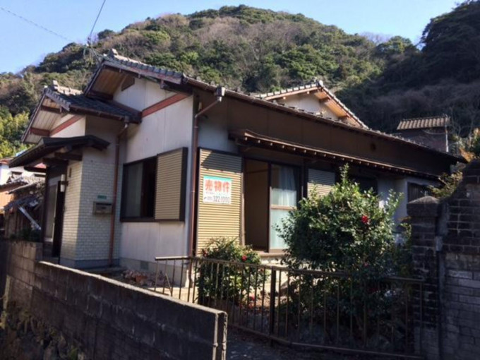 北九州市門司区丸山吉野町、中古一戸建ての外観画像です