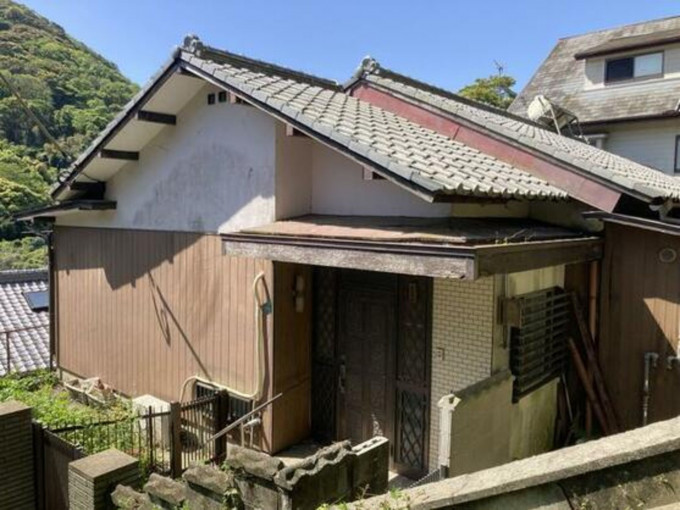 北九州市門司区谷町、中古一戸建ての外観画像です