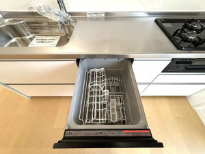北九州市門司区小森江、中古マンションのキッチン画像です
