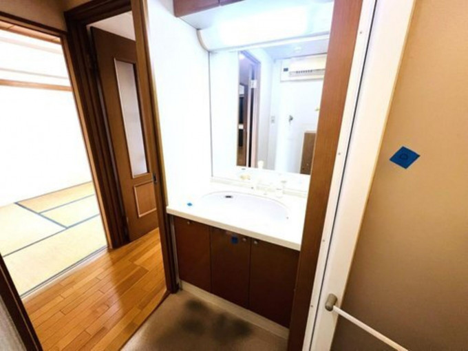 北九州市門司区高田、中古マンションの洗面画像です