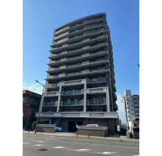 北九州市門司区中町、中古マンションの外観画像です