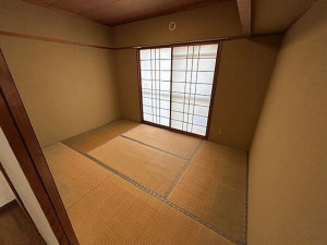 北九州市門司区泉ケ丘、中古マンションの内装画像です
