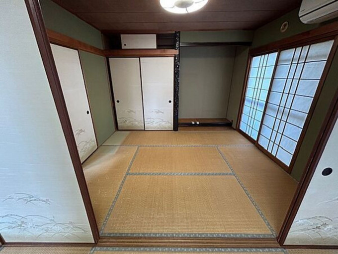 北九州市門司区泉ケ丘、中古マンションの内装画像です