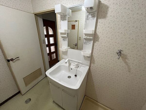 北九州市門司区下二十町、中古マンションの洗面画像です
