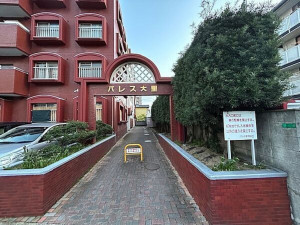 北九州市門司区下二十町、中古マンションの外観画像です