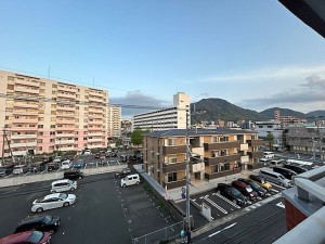 北九州市門司区下二十町、中古マンションのバルコニー画像です