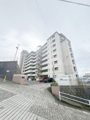 北九州市門司区大里東、中古マンションの外観画像です