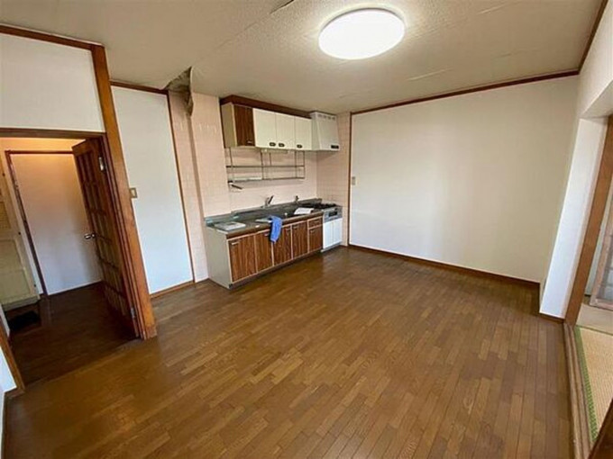 北九州市門司区寺内、中古マンションの内装画像です