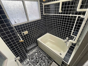 北九州市門司区稲積、中古マンションの風呂画像です