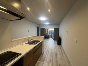 北九州市門司区大里戸ノ上、中古マンションのキッチン画像です
