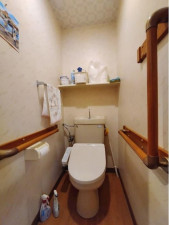 北九州市門司区清見、中古マンションのトイレ画像です