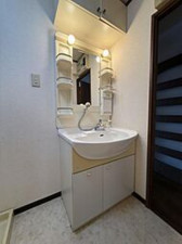 北九州市門司区藤松、中古マンションの洗面画像です