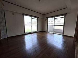 北九州市門司区藤松、中古マンションの内装画像です