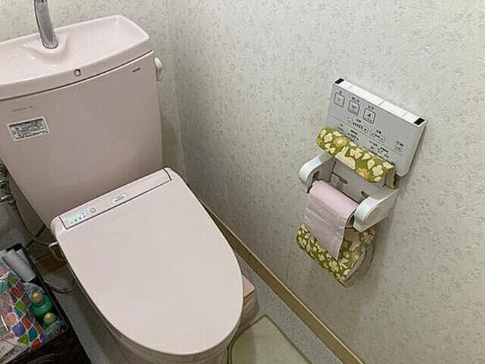 北九州市門司区寺内、中古マンションのトイレ画像です